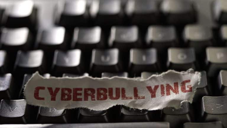 Fondazione Carolina contro Cyberbullismo